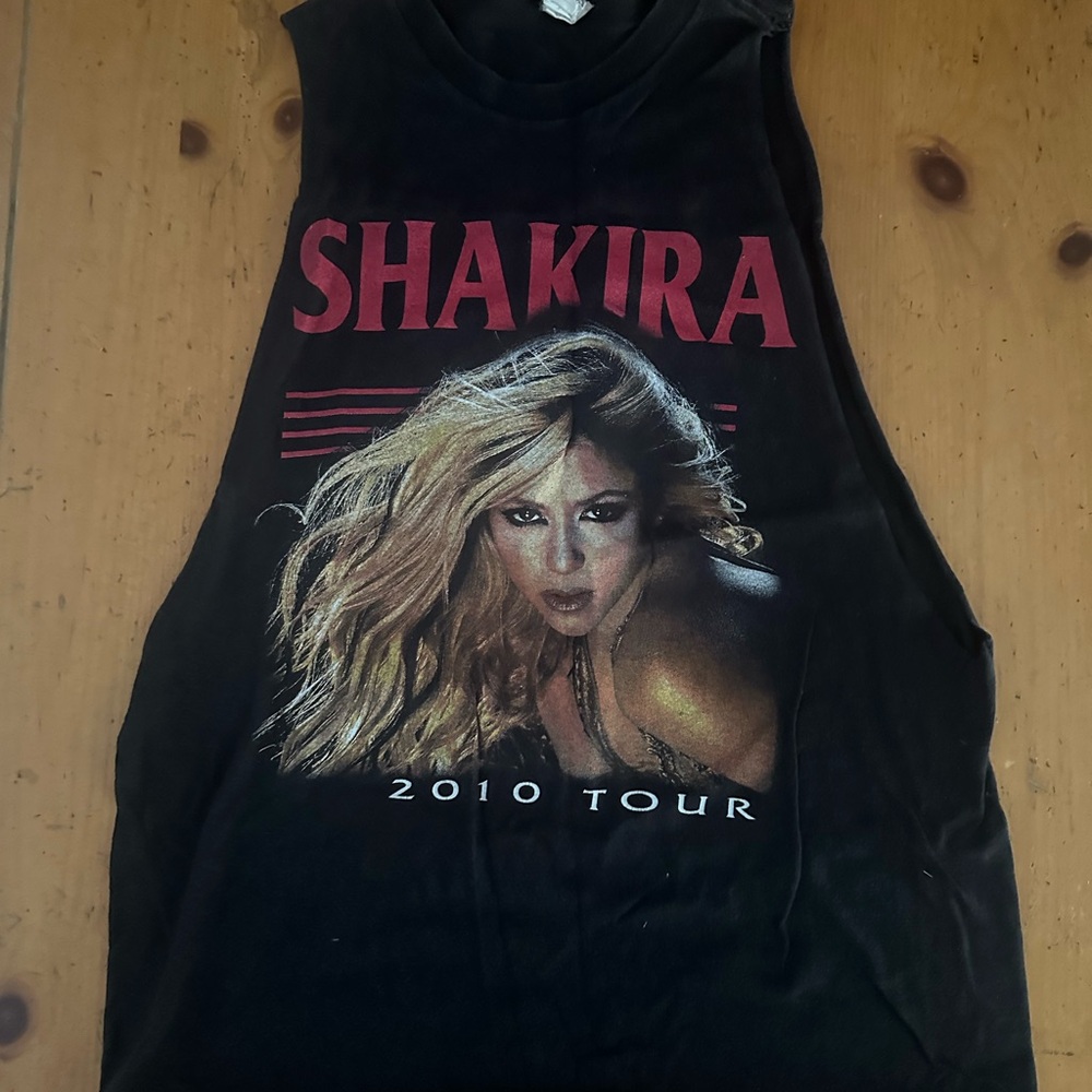 Shakira 2010 Tour Black Tank Top